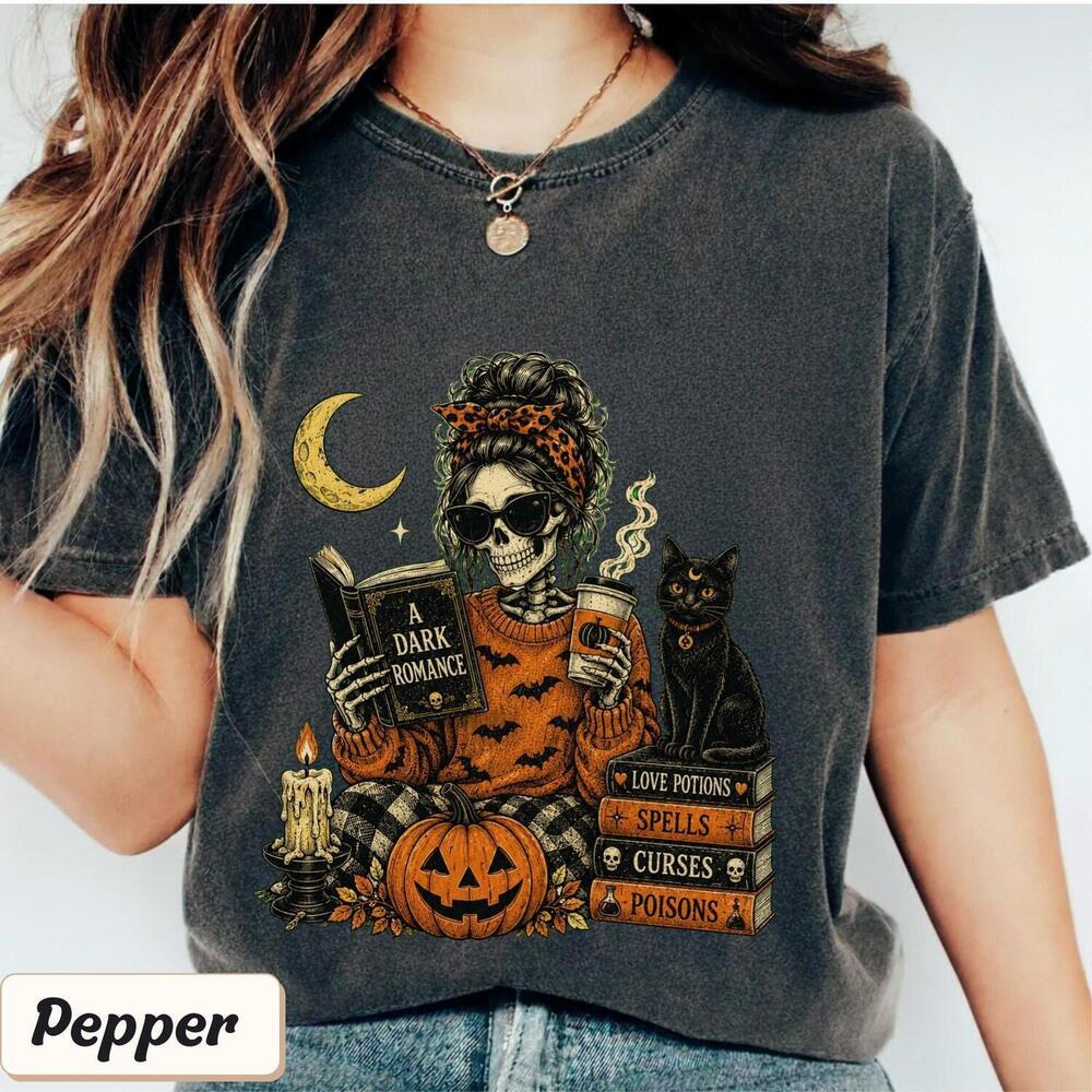 Witchy Skull Reader T-Shirt, Dark Romance Shirt, Halloween Book Lover Tee